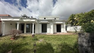  Maison � vendre 4 pi�ces 135 m�