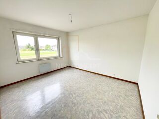  Appartement à louer 3 pièces 78 m²