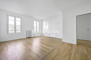 Vente Appartement MAIRIE DE PUTEAUX - 5 PIECES - 3 CHAMBRES Puteaux