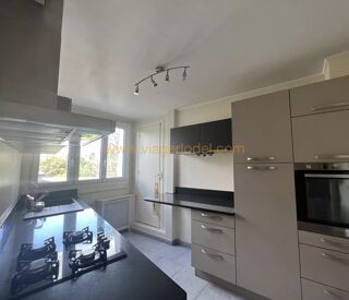  Appartement � vendre 5 pi�ces 88 m�