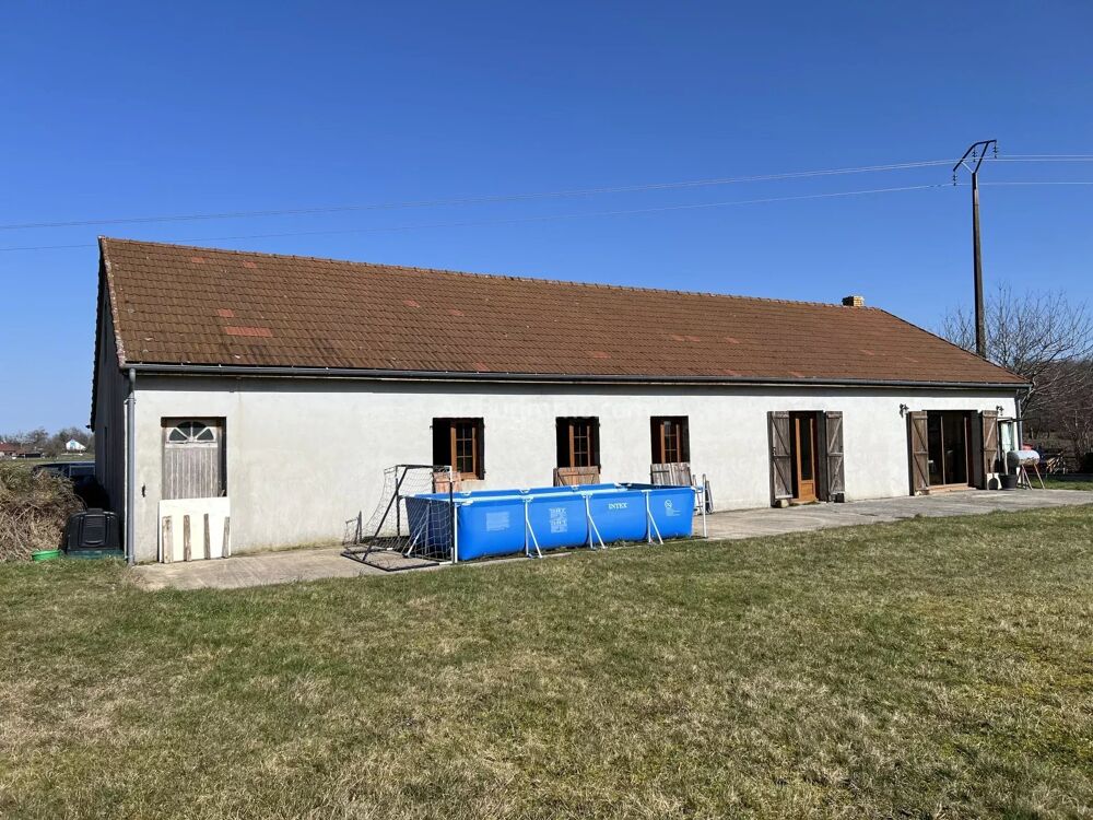 ALLIGNY EN MORVAN, vaste maison moderne de plain-pied