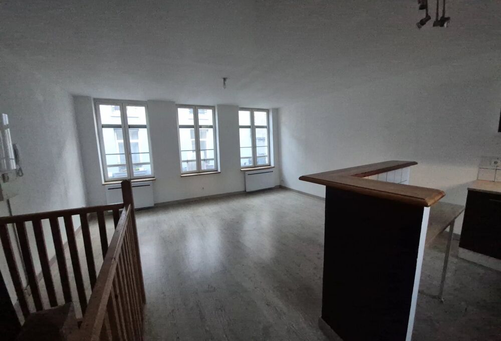 SAINT OMER, beau duplex 2 chambres
