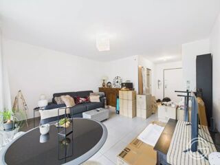  Appartement à louer 1 pièce 28 m²