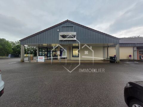 Local commercial 3020 38270 Beaurepaire