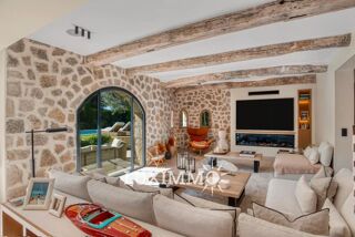  Maison à vendre 8 pièces 265 m²