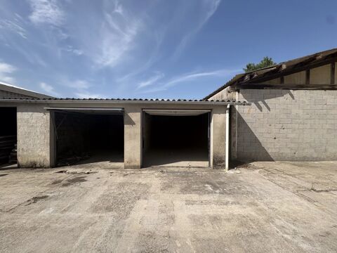   local commercial de 550 m2 avec 500 m2 de cour BOULOGNE SUR MER 