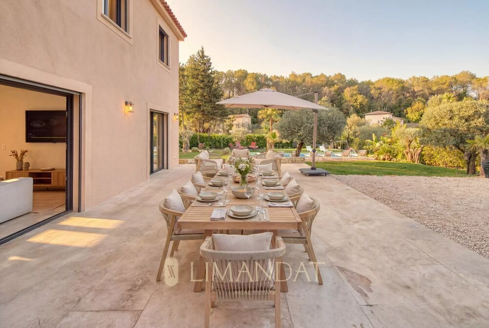   Proche Valbonne - Villa 4 chambres - Piscine Provence-Alpes-Côte d'Azur, Roquefort-les-Pins (06330)