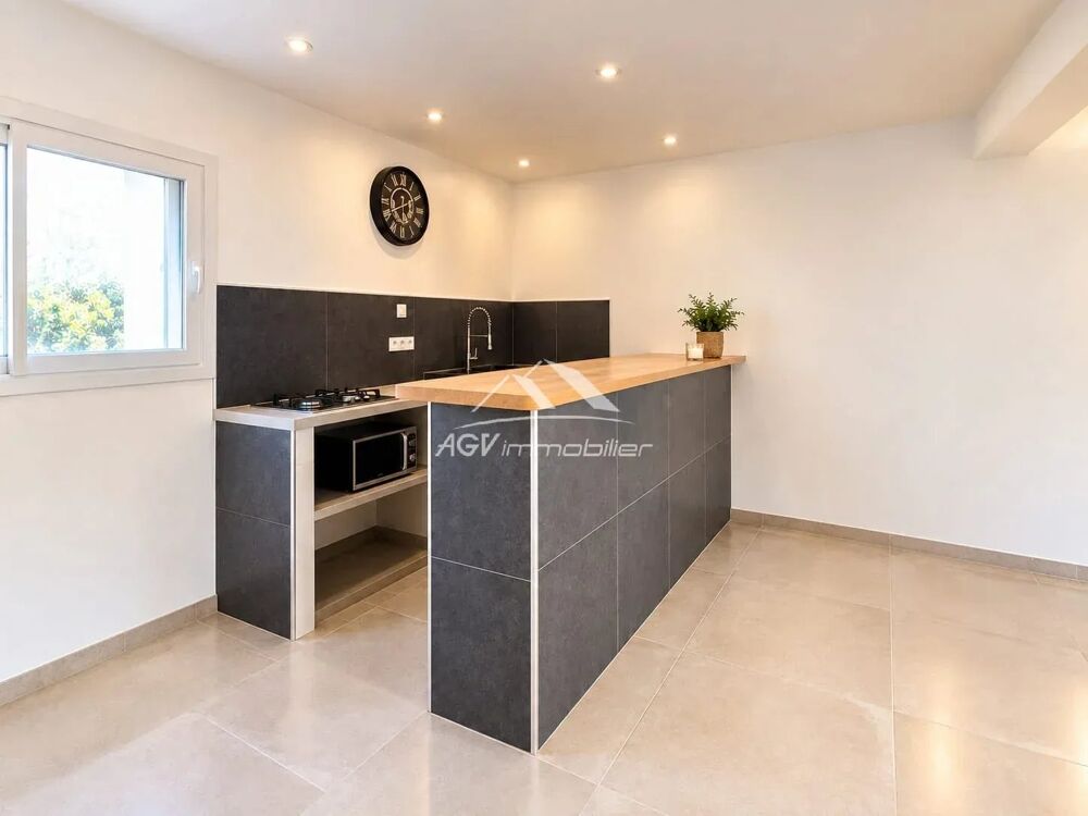 Vente Maison Proche Les Mages, maison d'environ 103 m² avec piscine sur 1800 Saint-florent-sur-auzonnet