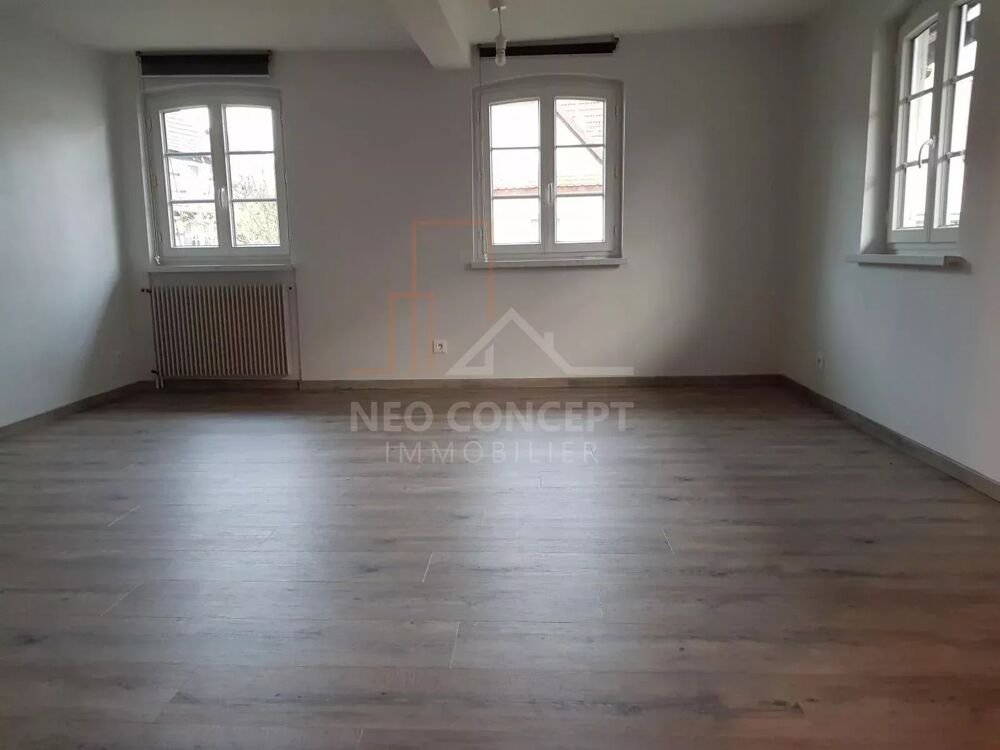 Location Appartement -- Spacieux 4 pièces avec garage -- Hoffen