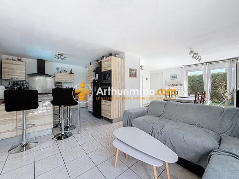   Maison familiale 5 chambres avec piscine � Meyri� Maison - 6 pi�ce(s) - 115 m�