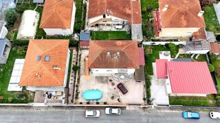  Villa � vendre 9 pi�ces 235 m�