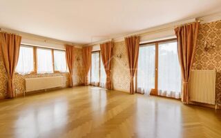  Maison � vendre 9 pi�ces 257 m�