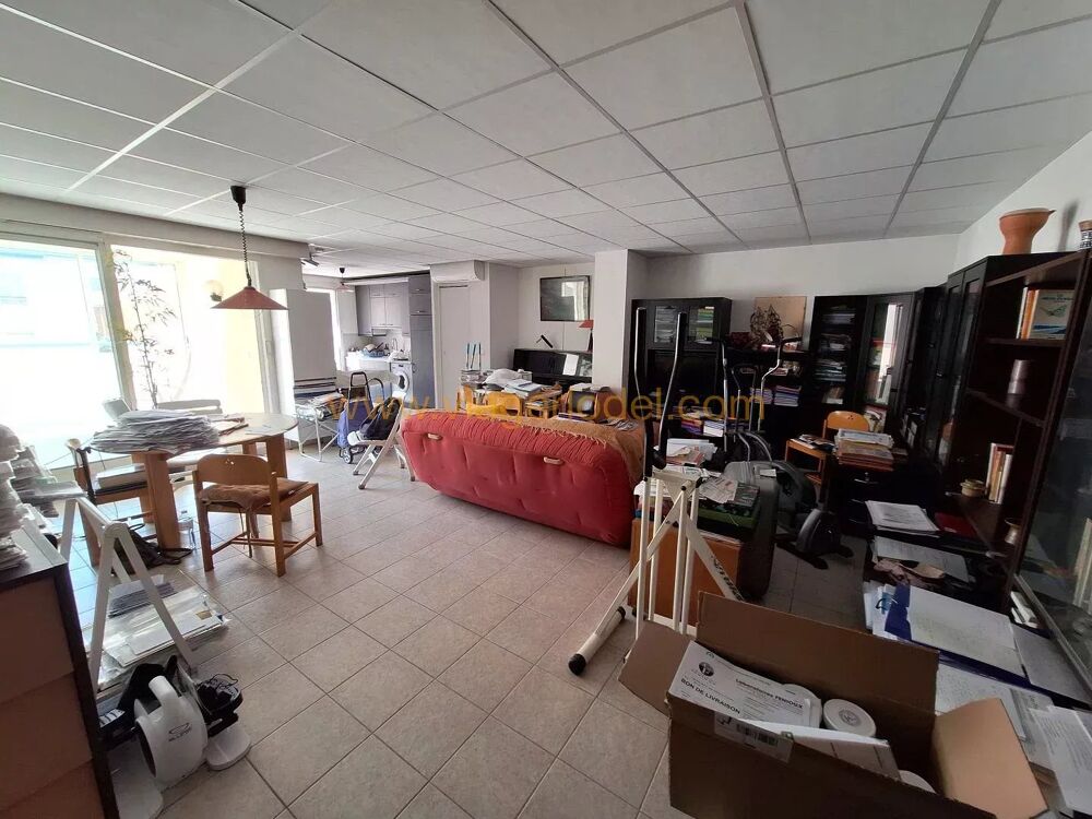 Réf. 9878 VENTE CLASSIQUE, FREJUS (83)