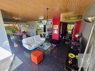  Maison � vendre 6 pi�ces 242 m�