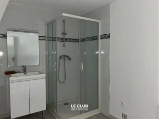  Immeuble � vendre 7 pi�ces 240 m�