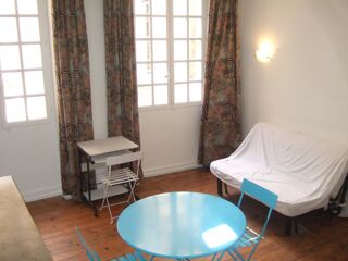  Appartement à louer 1 pièce 28 m²