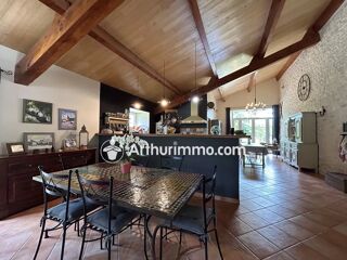  Maison � vendre 10 pi�ces 328 m�