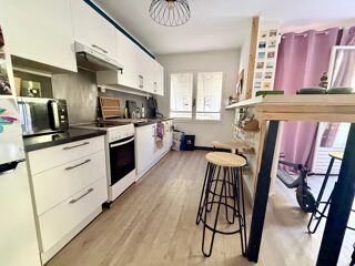  Appartement à louer 2 pièces 56 m²