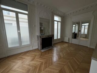  Appartement à louer 2 pièces 43 m²