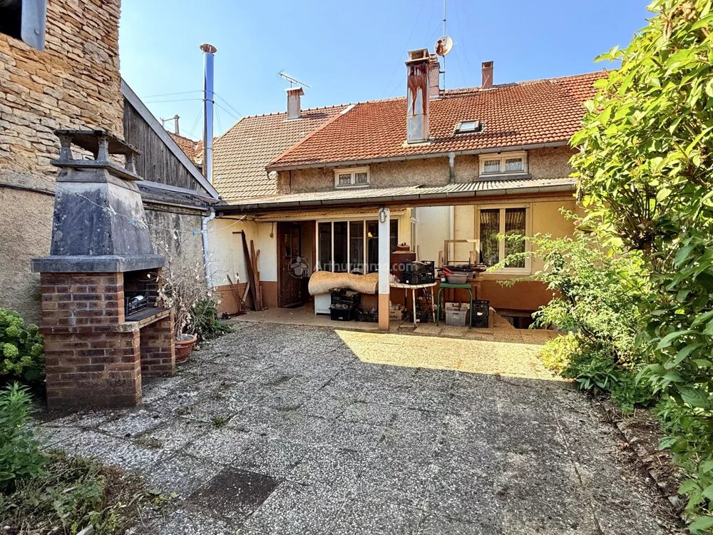 Maison avec jardin