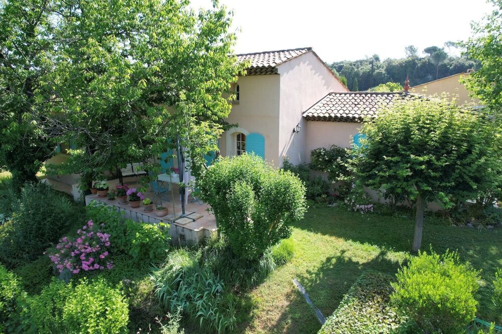 Jolie maison située à Carces, à 10 minutes de Cotignac, au coeur