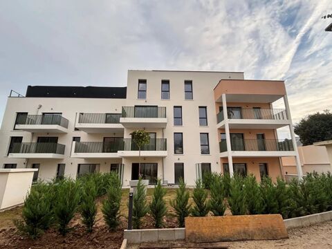  Parking / Garage  louer 