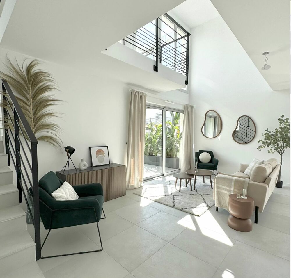 Vente Appartement ANTIBES - PROCHE CENTRE & PLAGES -- DUPLEX NEUF 4 PIÈCES 111 M2 Antibes