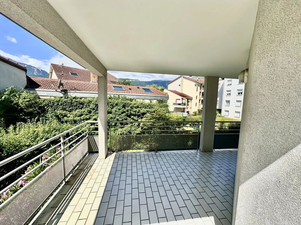 Vente Appartement GRENOBLE – QUAI DE LA GRAILLE – T3 AVEC TERRASSE + GARAGE Grenoble