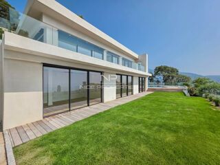  Villa à vendre 5 pièces 277 m²