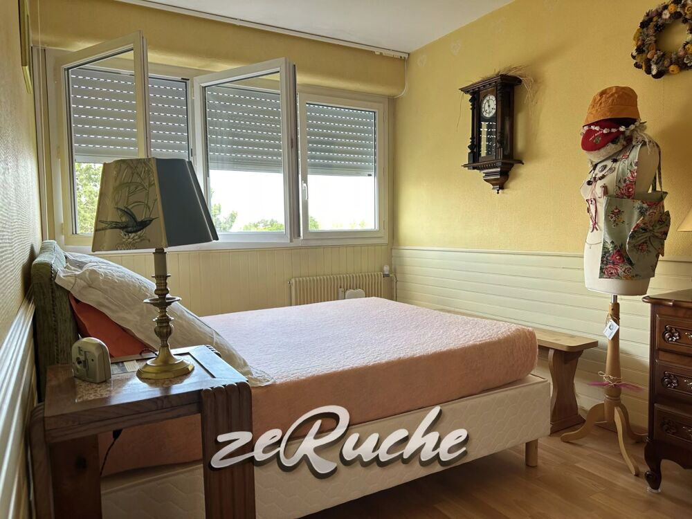 Vente Appartement Appartement lumineux à Hérouville-Saint-Clair au dernier étage Hérouville-saint-clair