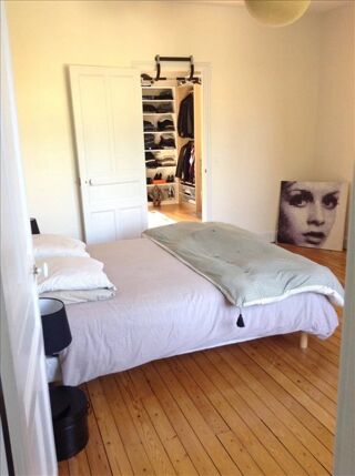  Maison à louer 7 pièces 166 m²