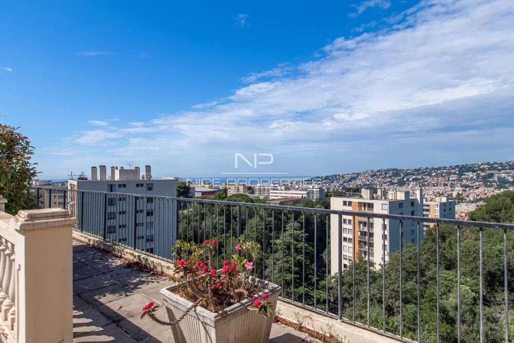 Vente Appartement Nice Cimiez, exceptionnel Penthouse 4 pièces de 144 m² avec plus Nice