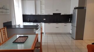  Appartement à louer 3 pièces 65 m²
