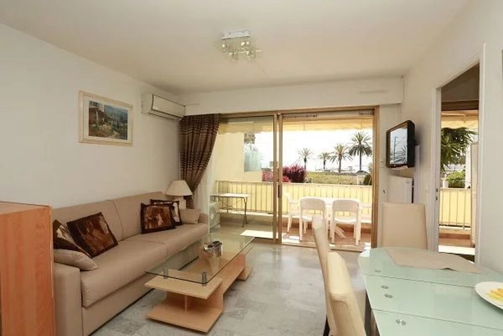 Studio de 40m² avec terrasse de 15m² et parking