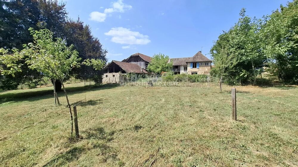 Propriété rénovée de 110 m² / DPE C/ 3 chambres + dépendances +