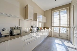  Appartement à vendre 4 pièces 151 m²