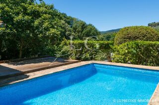  Maison à vendre 7 pièces 165 m²