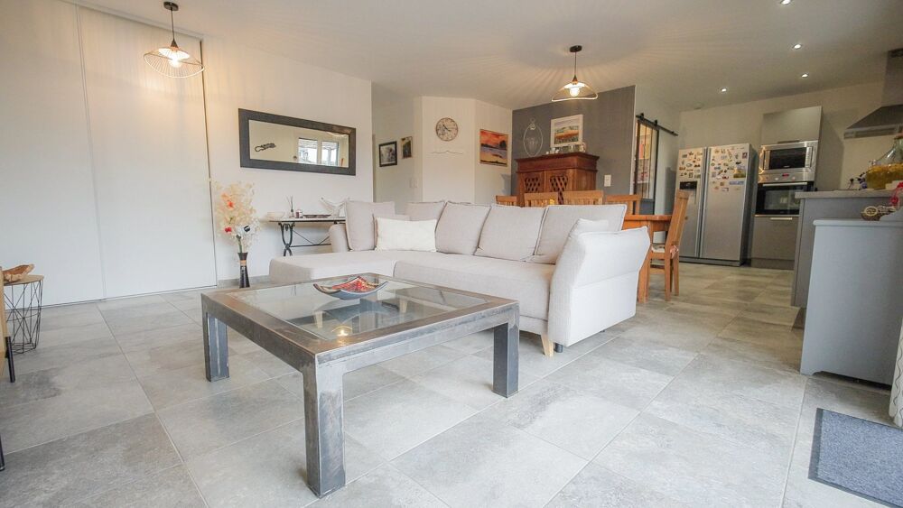 Maison familiale avec jardin plat, piscine et garage  Cervione