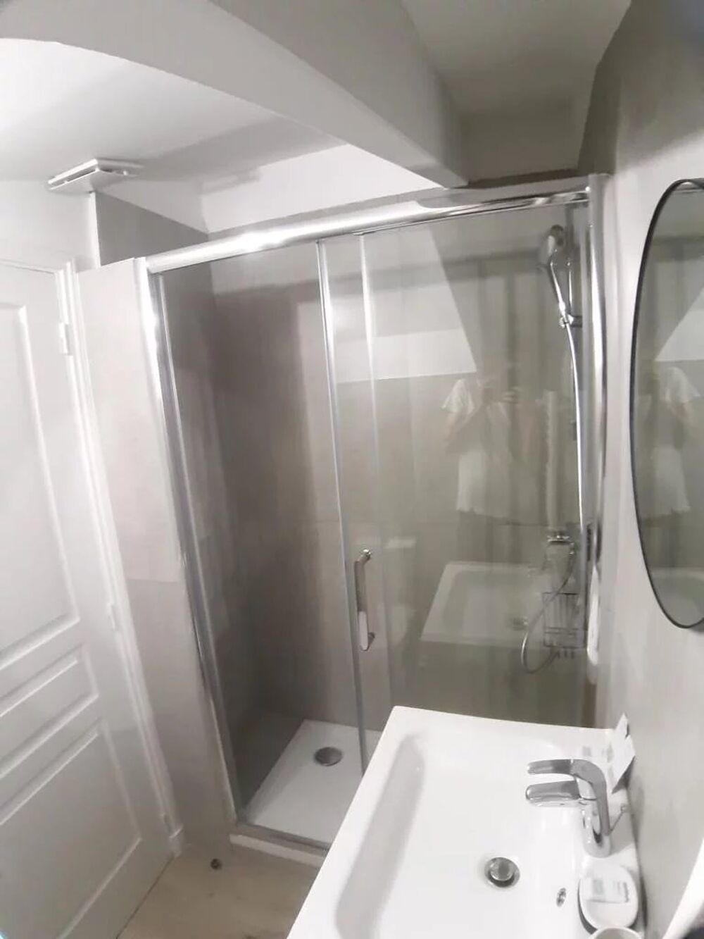 Location Appartement Deux pièces situé au carré d'or de Nice Nice