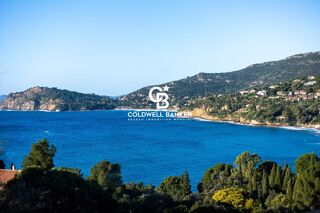  Maison � vendre 5 pi�ces 218 m�