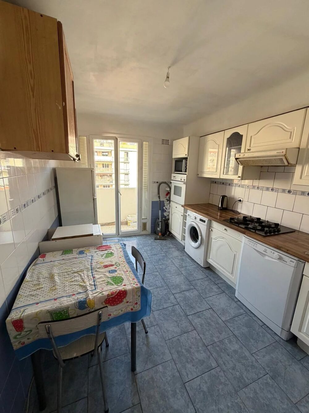 APPARTEMENT 3 PIÉCES - NICE EST