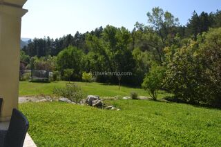  Maison � vendre 7 pi�ces 258 m�