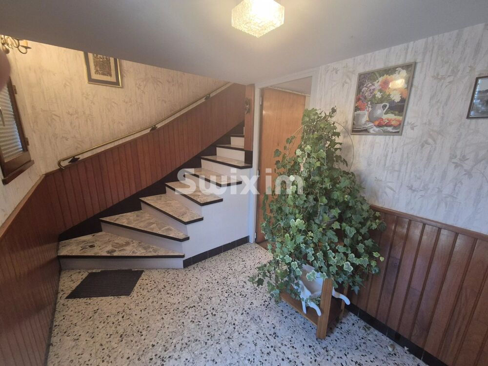 MAISON SUR SOUS SOL