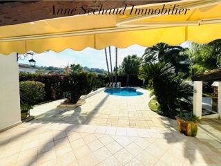  Villa � vendre 5 pi�ces 204 m�