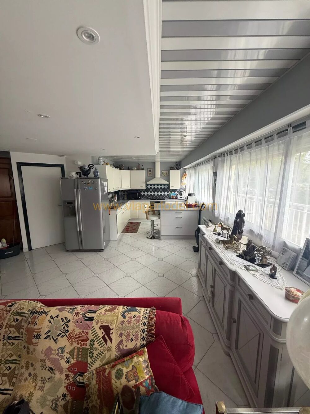 Vente Appartement Réf. 10 135 - VENTE AVEC RESERVE DU DROIT D'USAGE ET D'HABITATIO Saint-laurent-du-var