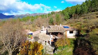  Maison � vendre 15 + pi�ces 450 m�