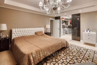  Appartement � vendre 10 pi�ces 445 m�