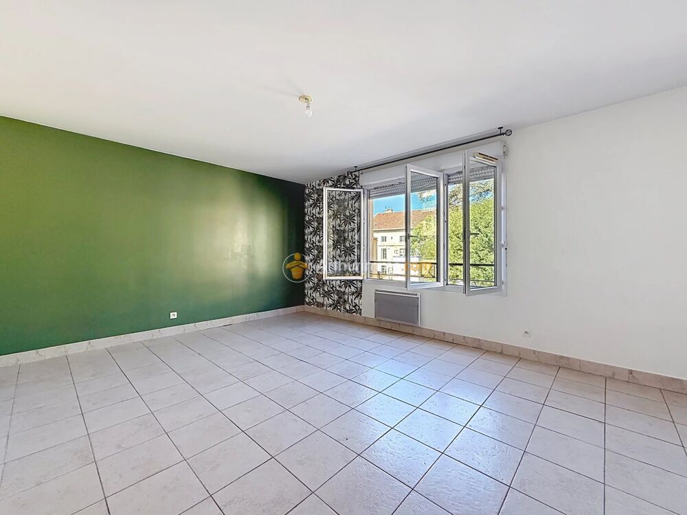 Location Appartement À louer – Appartement T2 avec garage et cave – Bourgoin-Jallieu Bourgoin-jallieu