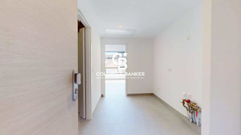 Opportunité investissement, grand studio lumineux neuf