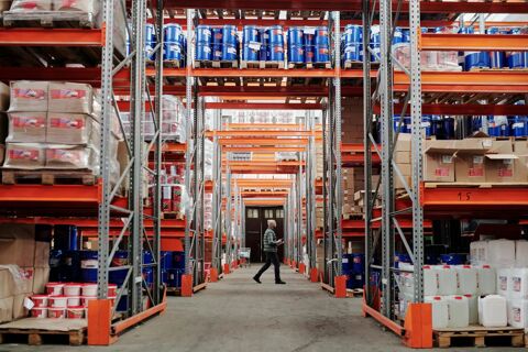 ENTREPOT DE 750M² QUAI DE DECHARGEMENT VERSAILLES 10000 78000 Versailles